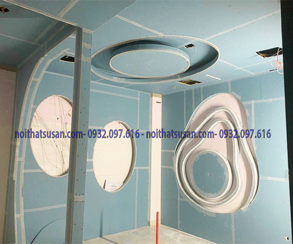 Vách ngăn thạch cao quán trà sữa 1